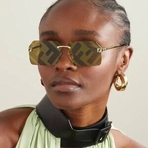 NEW FENDI SUNGLASSES, GOLD UNISEX EYEWEAR FENDI FE40043U 33G